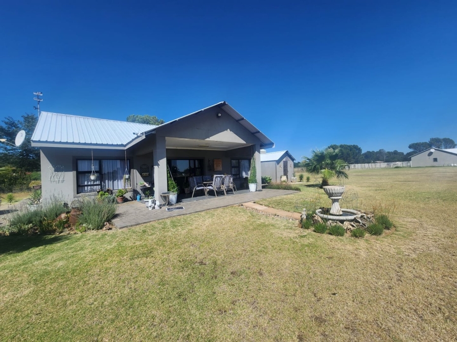 Commercial Property for Sale in The Bend Free State